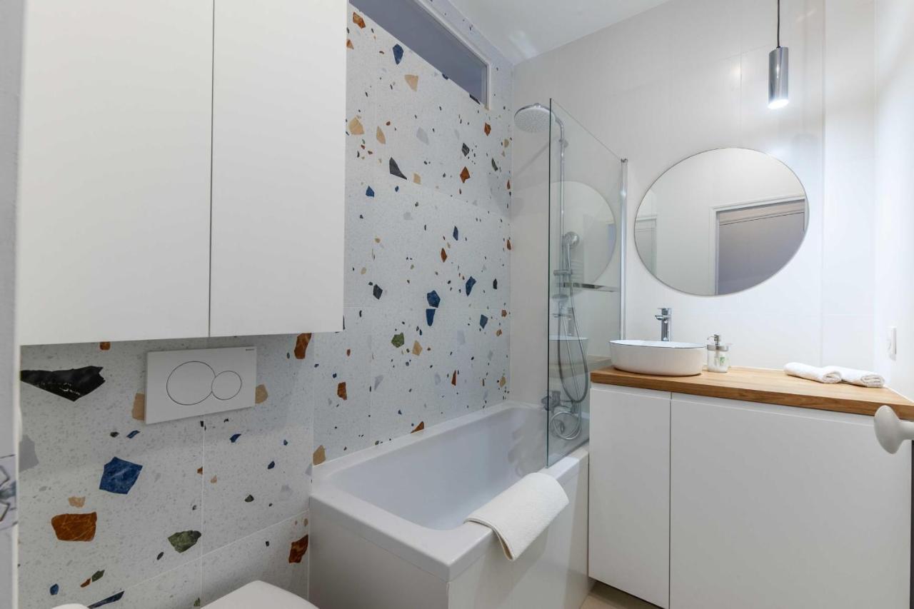 2-Bedroom Apartment With Balcony Near Hippodrome 多维尔 外观 照片